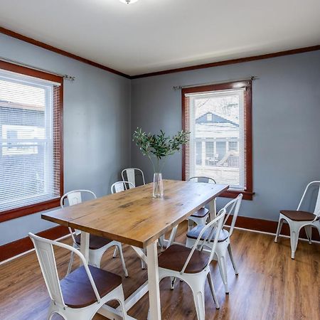Spacious Home With In-Unit Laundry, Parking, 1Gb Wifi, & Patio Deck Ρότσεστερ Εξωτερικό φωτογραφία